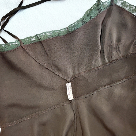 Vintage 1930-40s Vintage Bias Cut Silk/Lace Slip Dress  Brown/Sage Green Lace - Picture 8 of 13